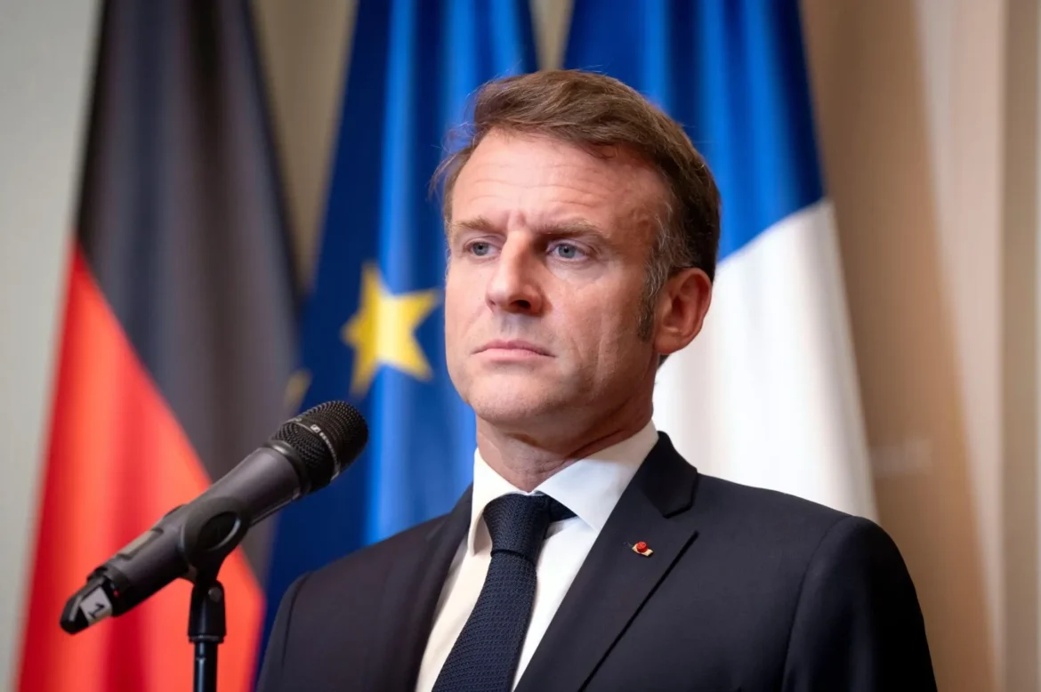 macron_e9NX3.webp.webp